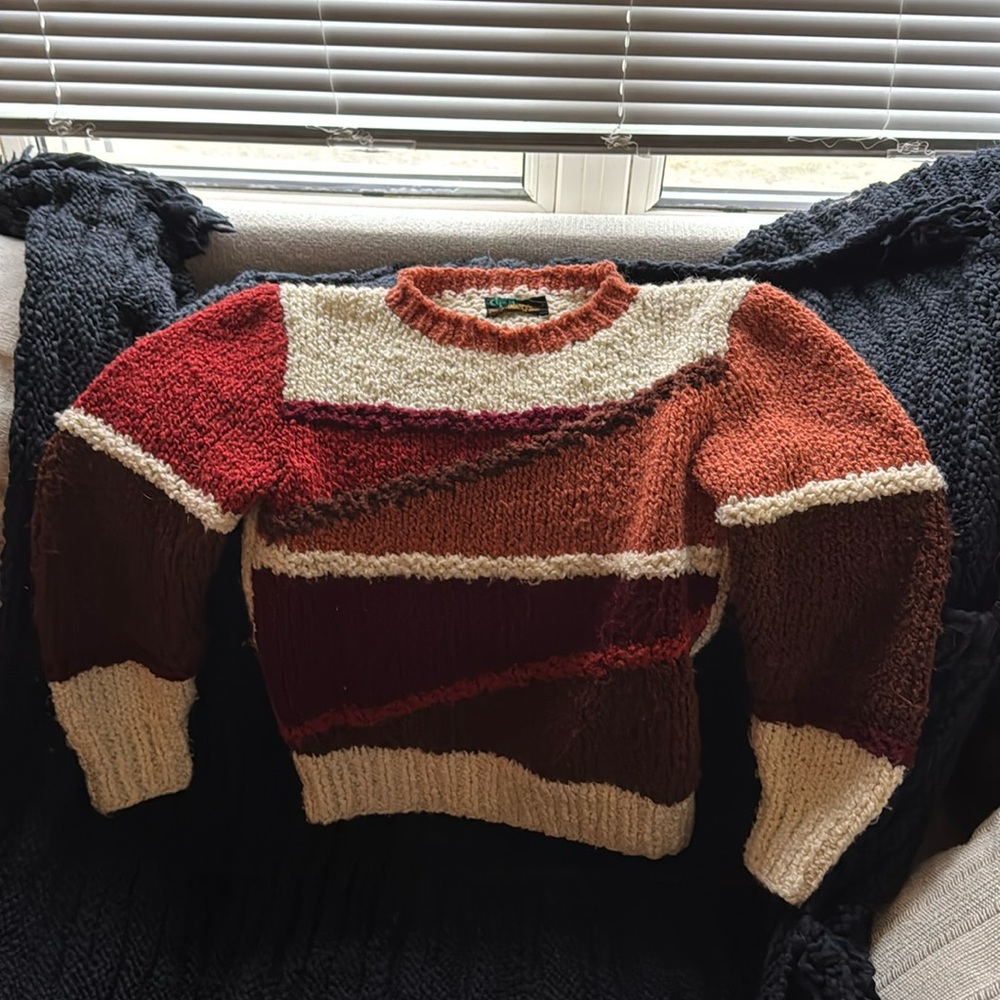 Chego 80s Sweater